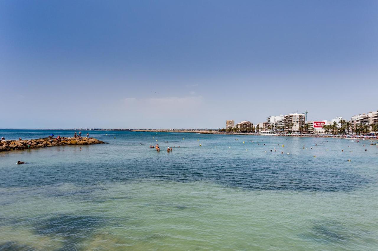 Habaneras Leilighet Torrevieja Eksteriør bilde